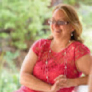 Meet your Posher, Leslie